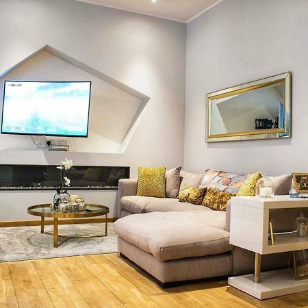 2 Bed Chic Apartment In Glasgow City Centre Экстерьер фото
